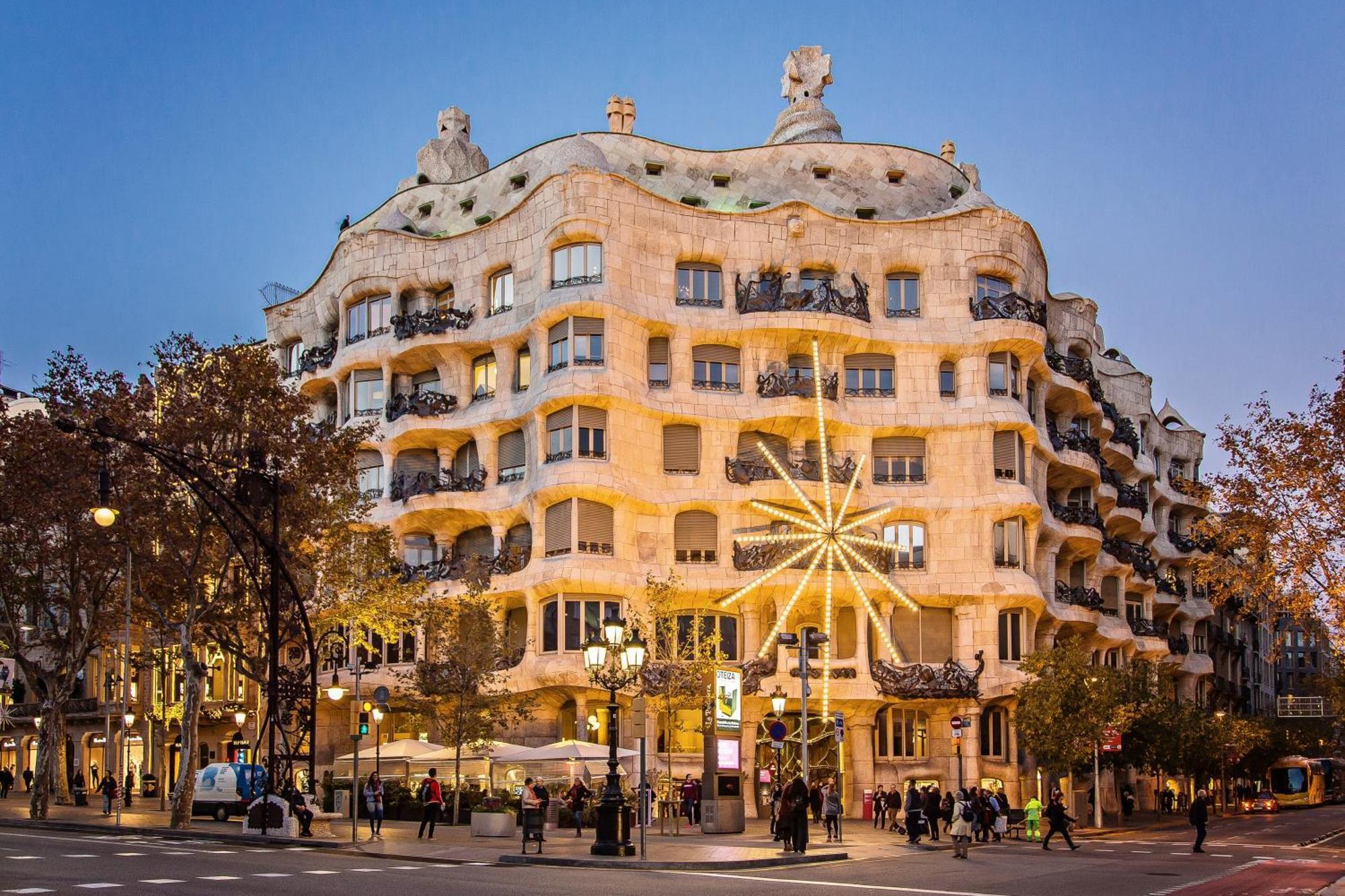 Апартаменты Sweett - La Pedrera - Paseo De Gracia Барселона Экстерьер фото